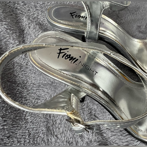 Rhinestone Heels - Picture 2 of 3